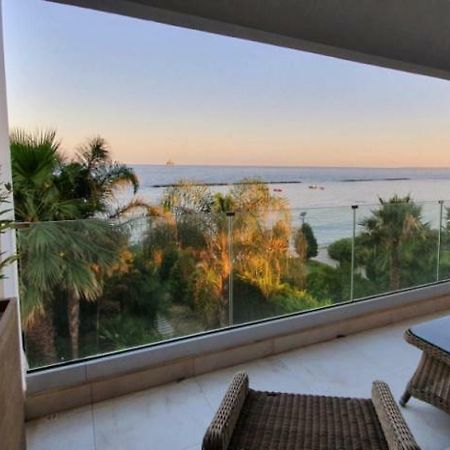 شقة ليماسول  في Pegasus Beach Front المظهر الخارجي الصورة