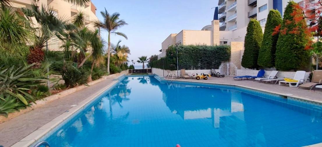 شقة ليماسول  في Pegasus Beach Front المظهر الخارجي الصورة