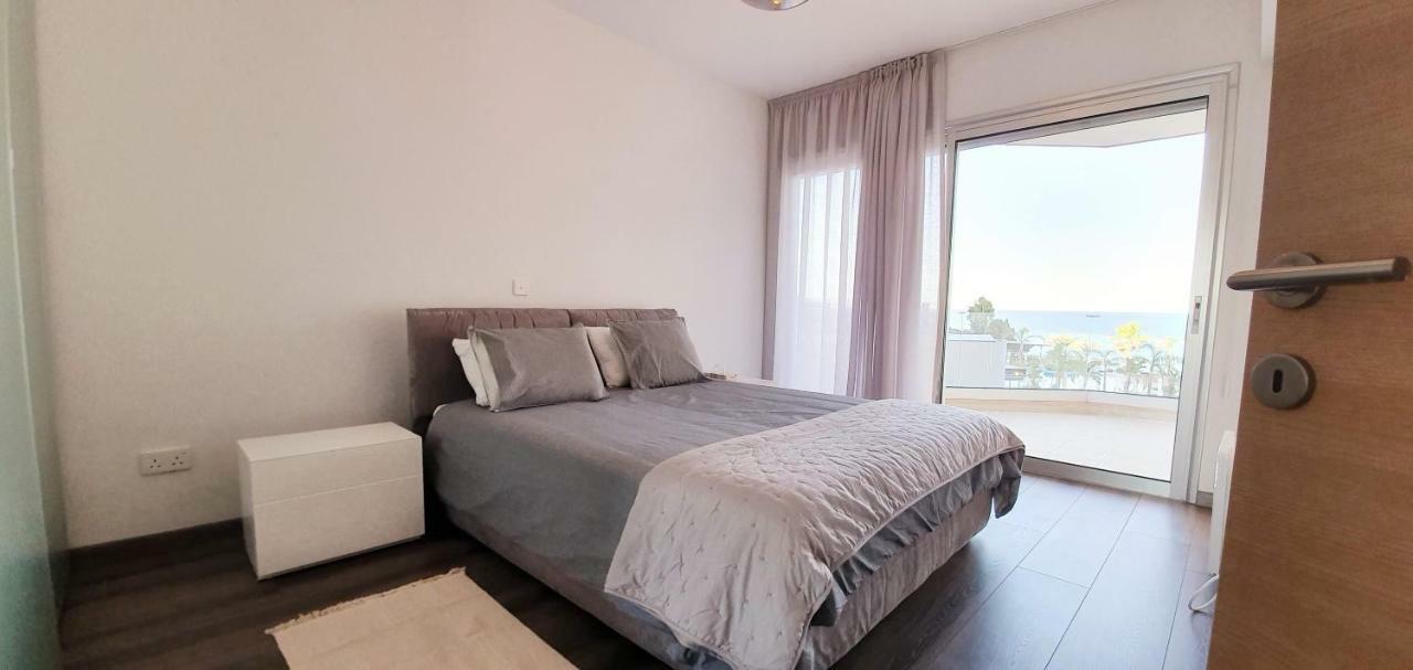 شقة ليماسول  في Pegasus Beach Front المظهر الخارجي الصورة