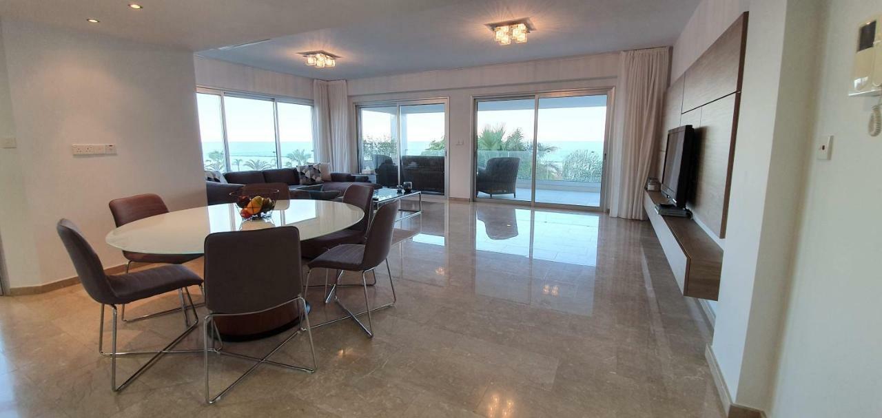 شقة ليماسول  في Pegasus Beach Front المظهر الخارجي الصورة